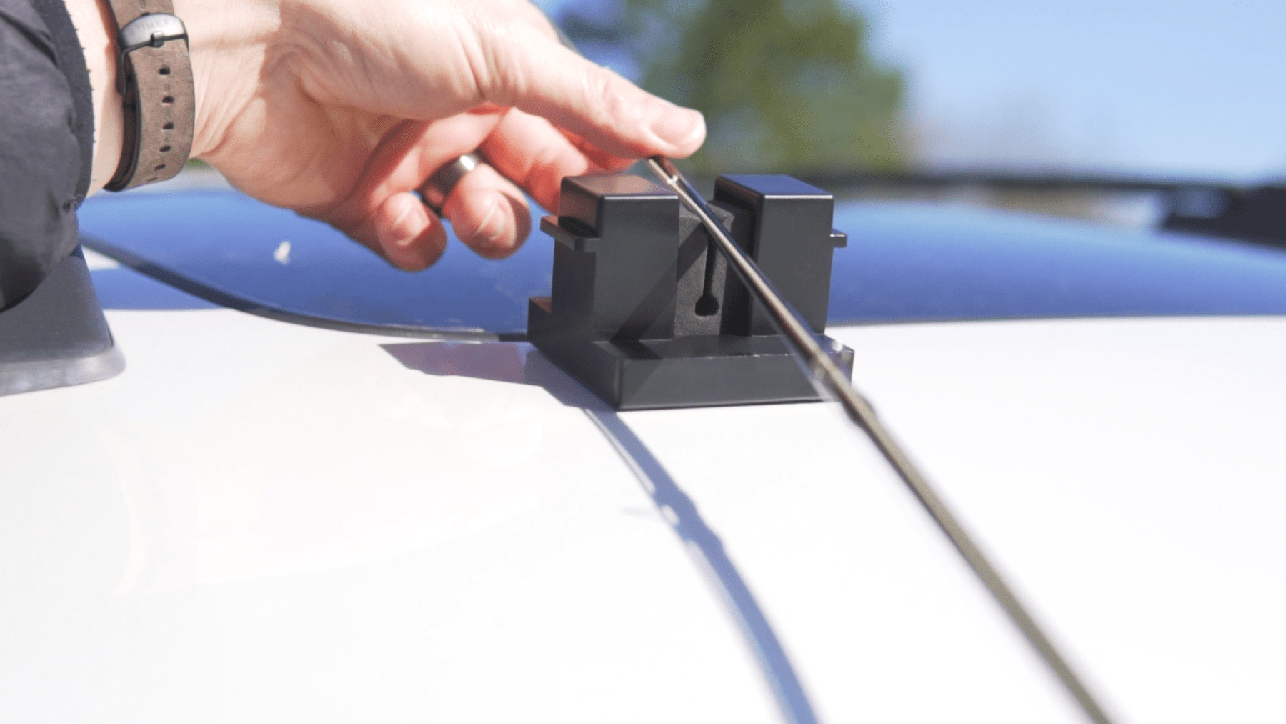 ON THE FLY / Magnetic Rod Holder