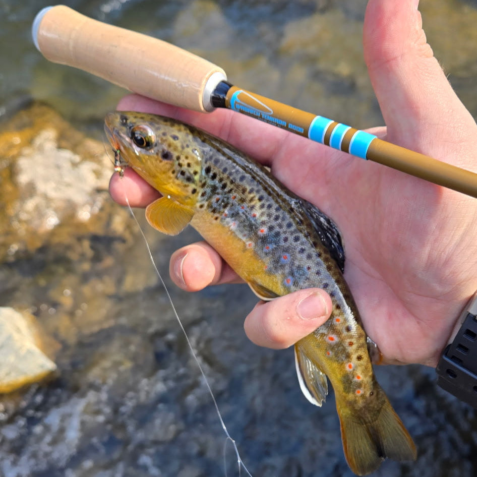 SNUB NOSE IV T 4-Zoom Ultra-Compact Tenkara Rod