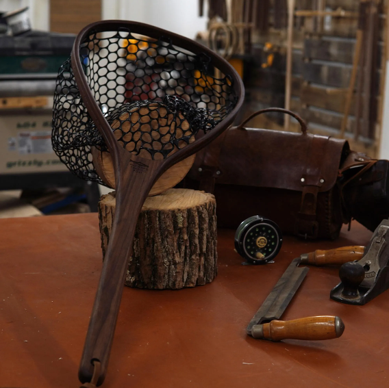 XL 18"x14" - Walnut Fly Fishing Traditional Landing Net - Handcrafted & Made in USA